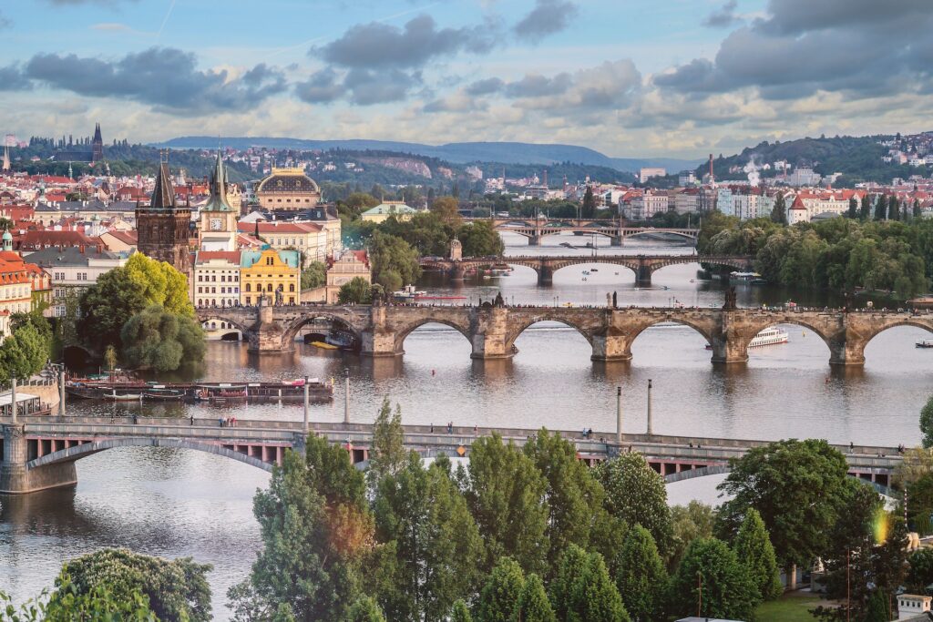Teach English in Prague with VisaForce